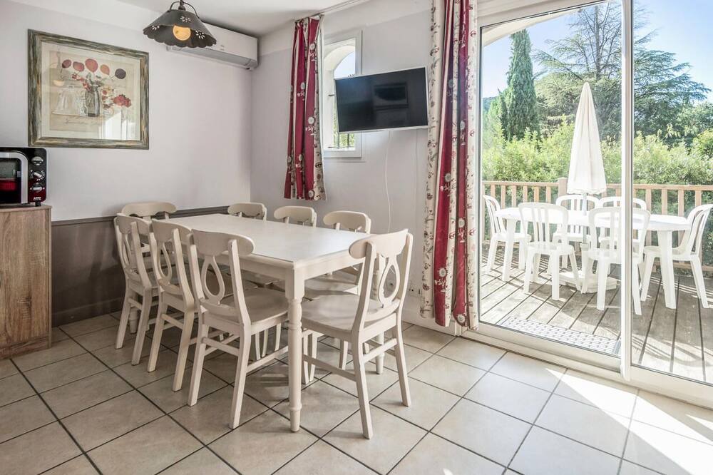 Photo of Kitchen in Rouret