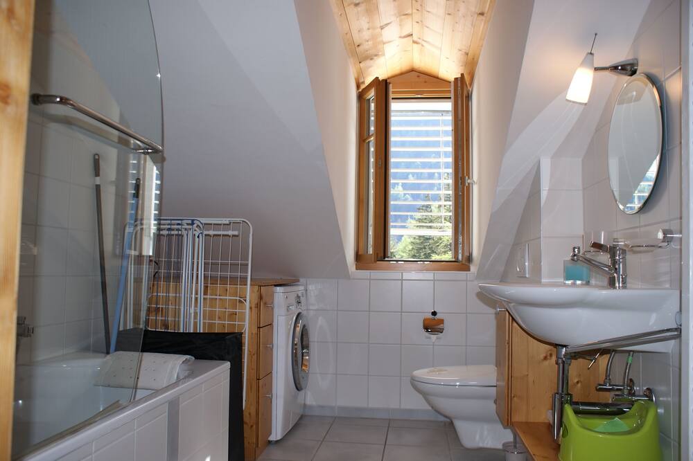 Photo of Bathroom in Champex-Lac