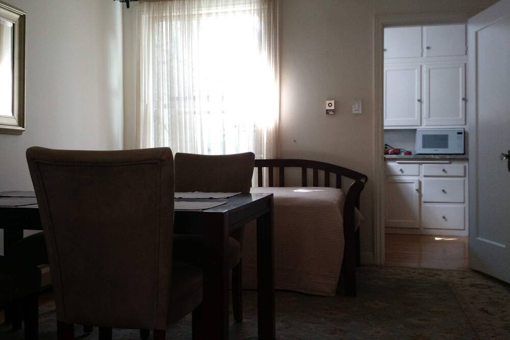 Photo of Bedroom in Marina District