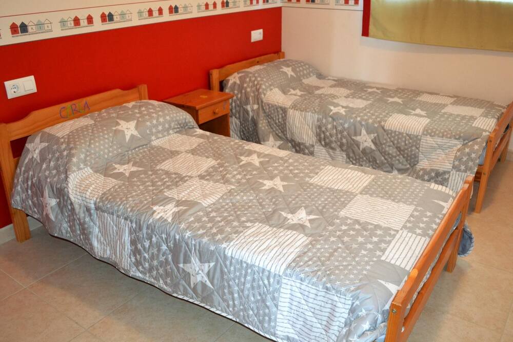 Photo of Bedroom in Llanca