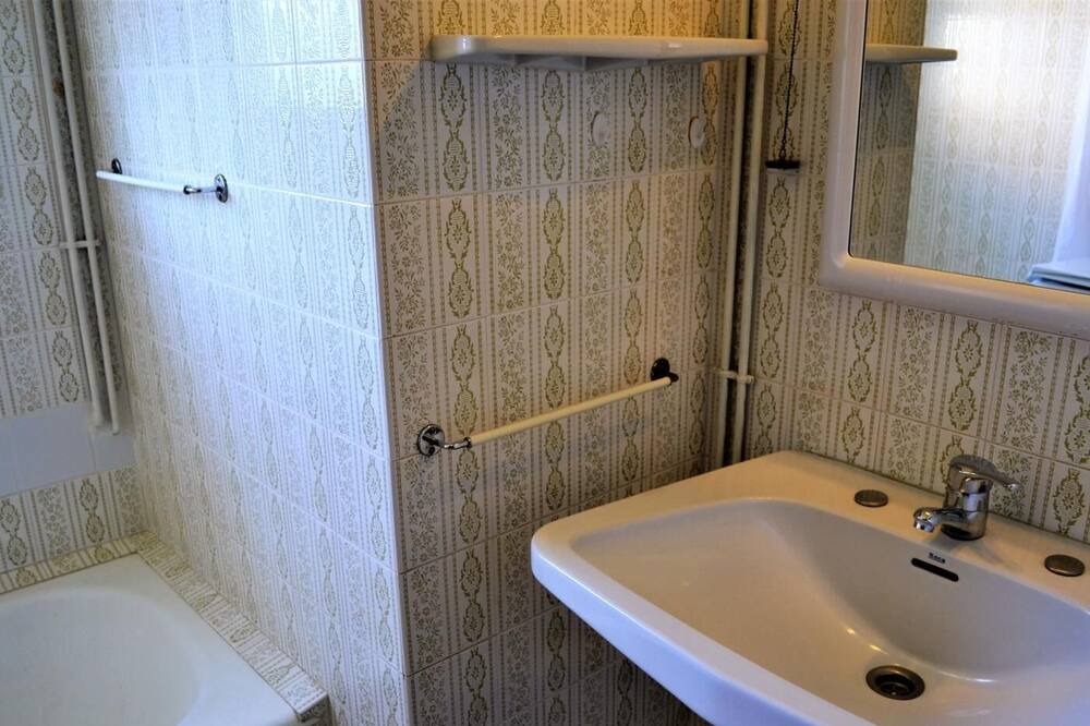 Photo of Bathroom in Llanca