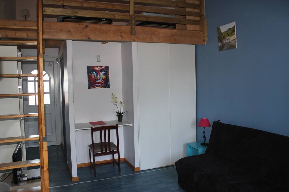 Photo of Livingroom in Saint-Cyprien