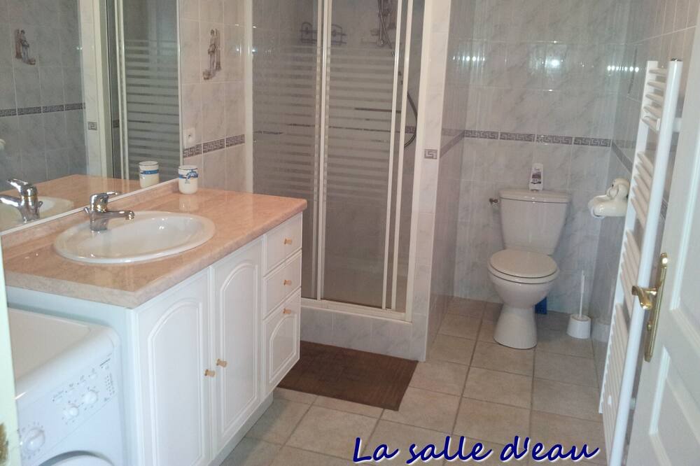 Photo of Bathroom in Cherrueix