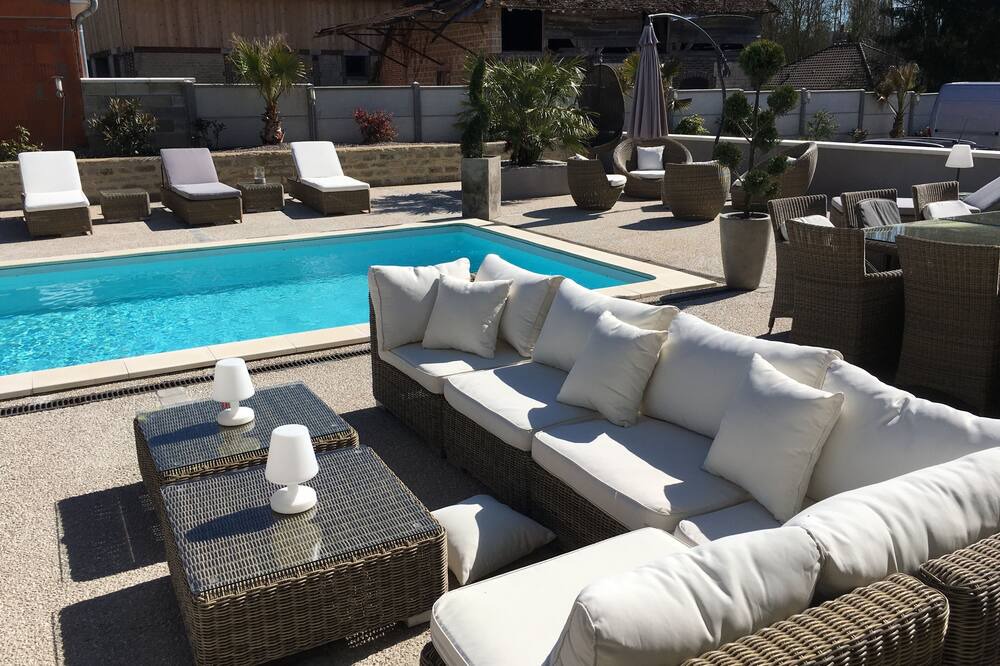 Photo of Outdoor in Villechetif