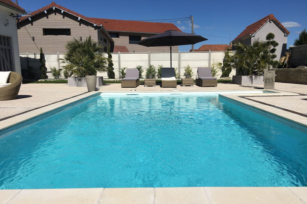 Photo of Outdoor in Villechetif