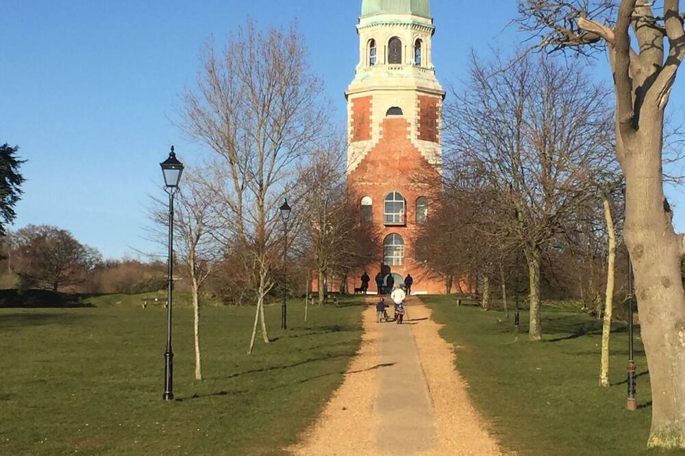 Photo of Others in Netley