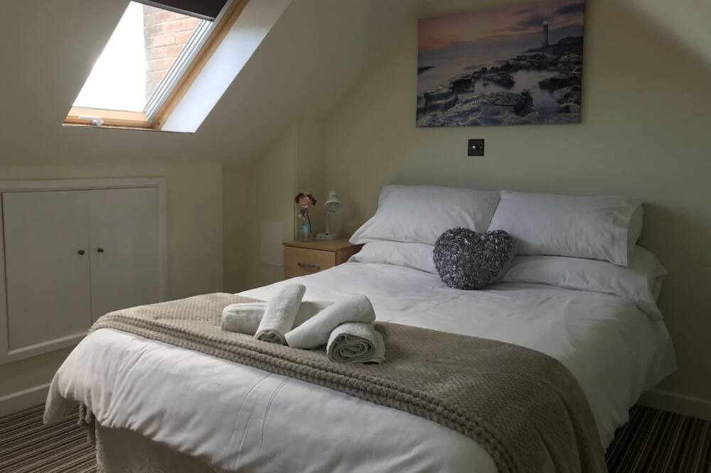 Photo of Bedroom in Netley