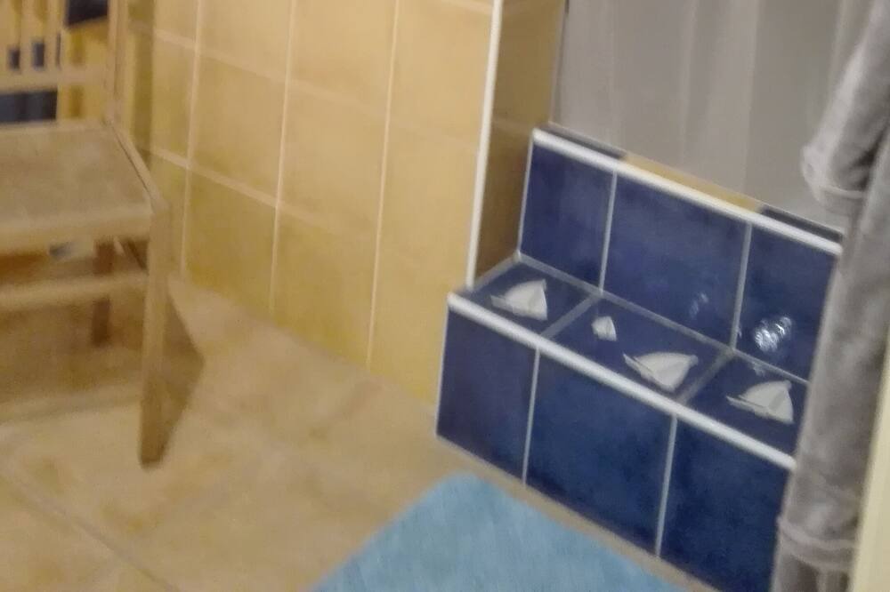 Photo of Bathroom in Saint-Gely-du-Fesc