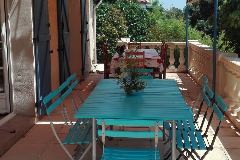 Photo of Patio Balcony in Saint-Gely-du-Fesc