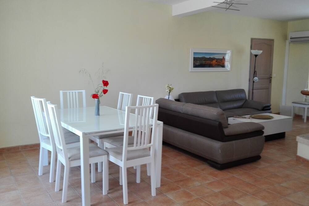 Photo of Livingroom in Saint-Gely-du-Fesc
