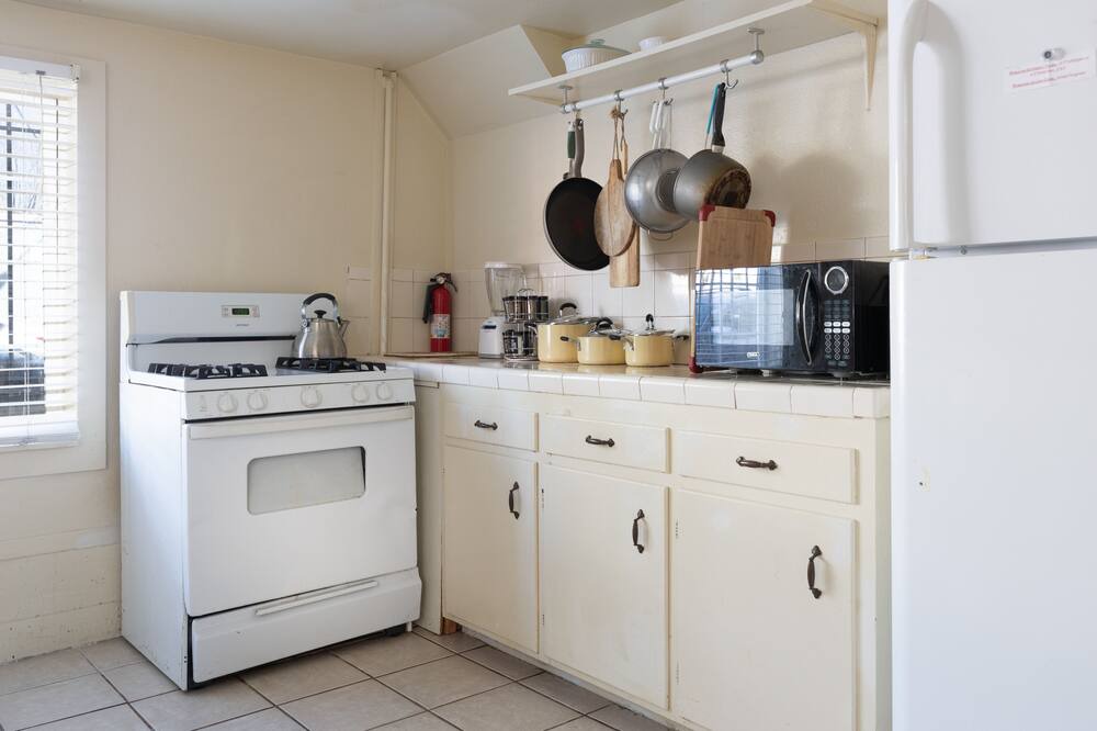 Photo of Kitchen in Downtown Oakland