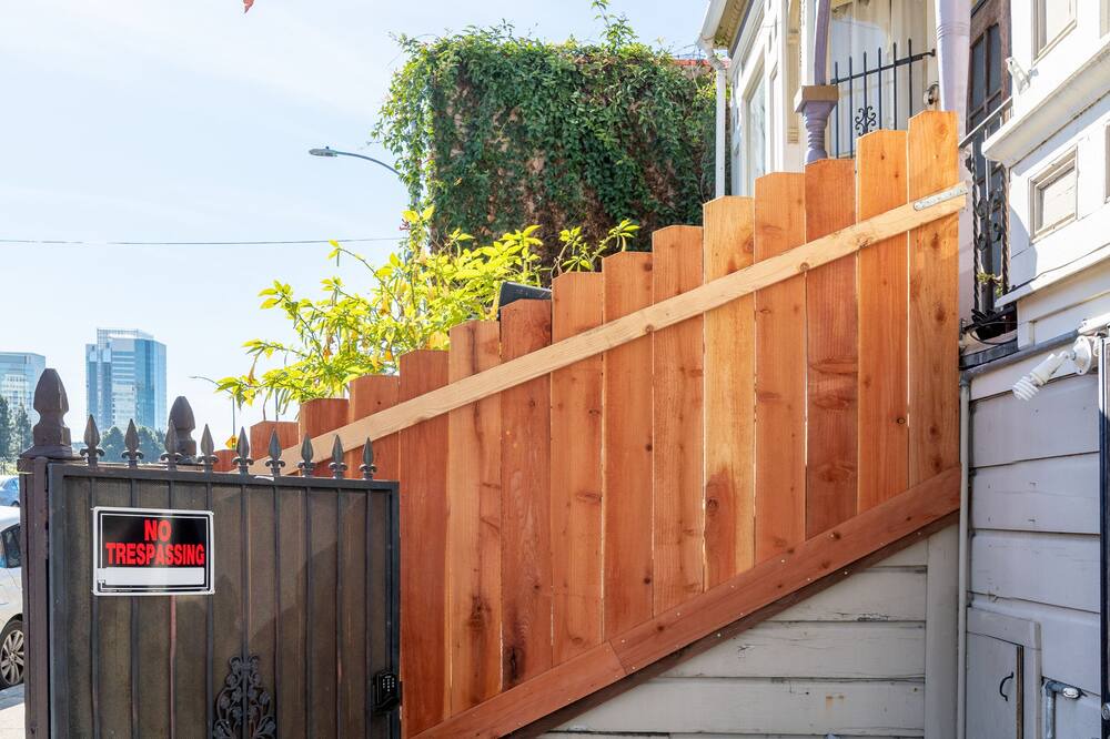 Photo of Others in Downtown Oakland