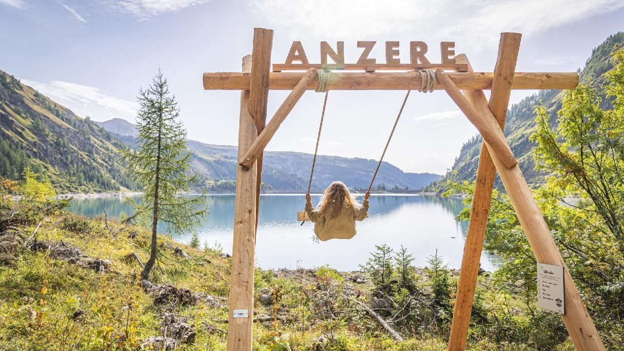 Photo of Others in Anzere
