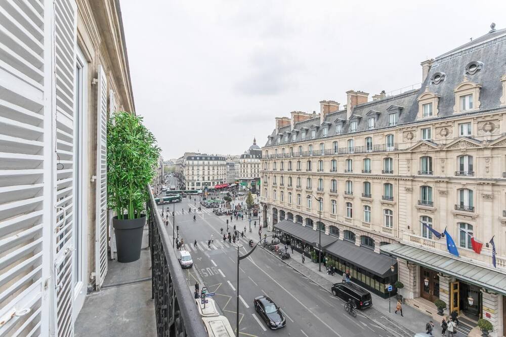 Photo of Others in Madeleine