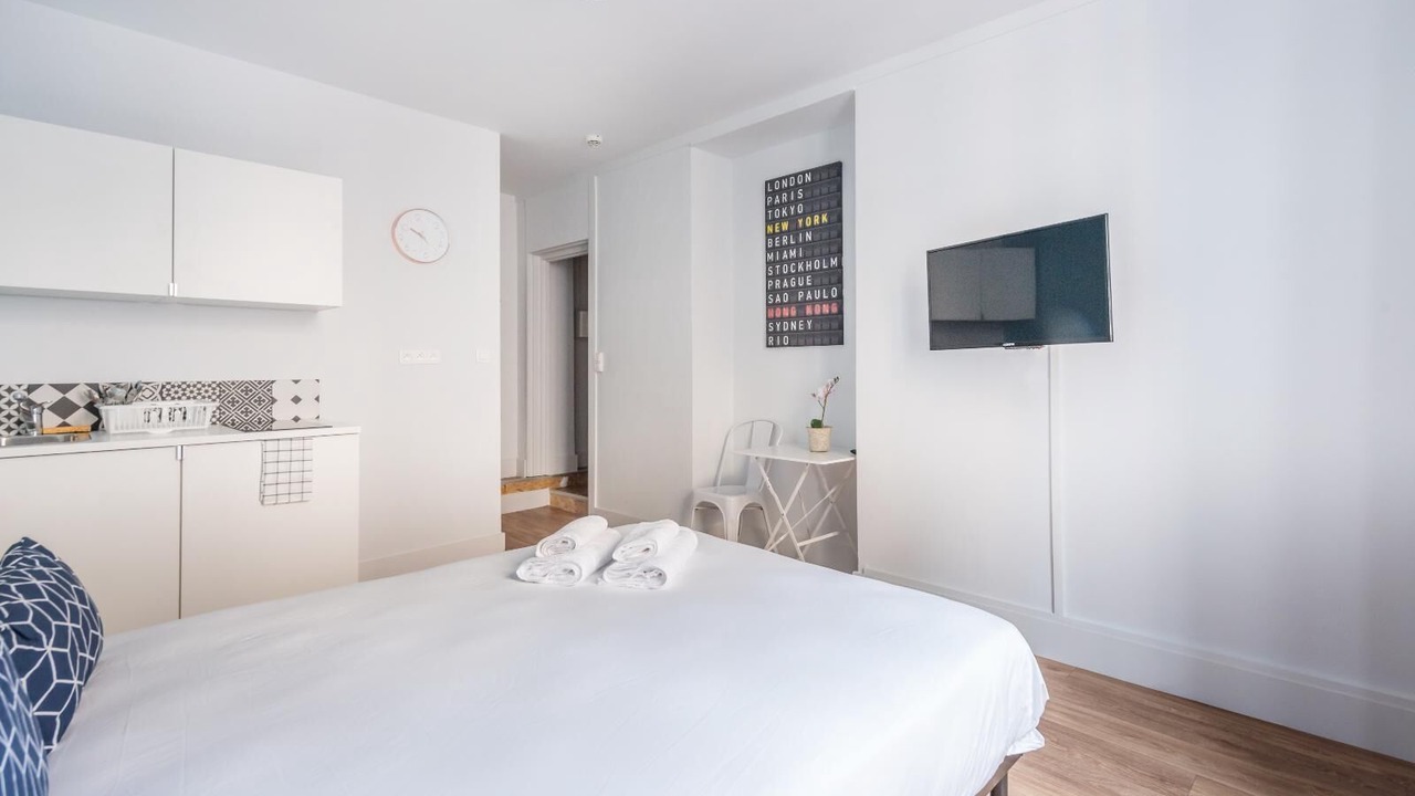Photo of Bedroom in Saint-Merri