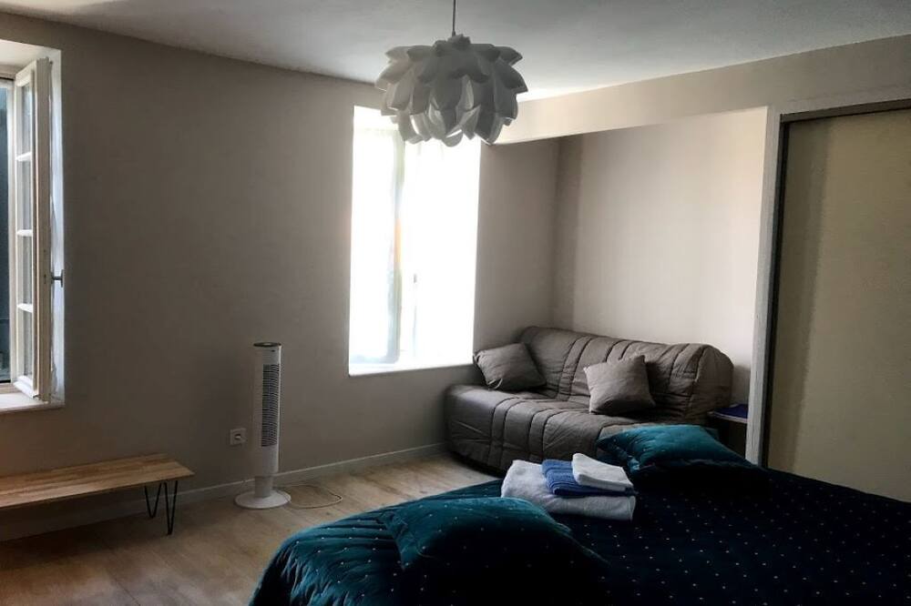 Photo of Bedroom in Argeliers