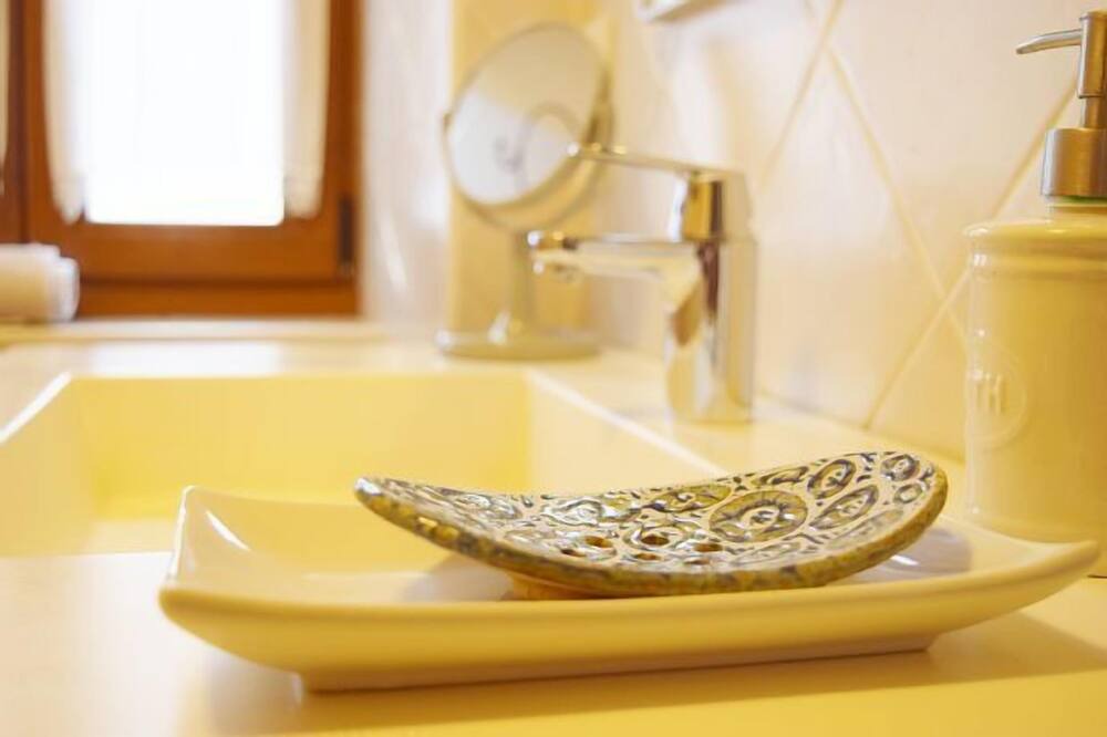 Photo of Bathroom in Zalain