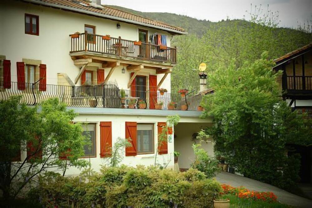 Photo of Outdoor in Zalain