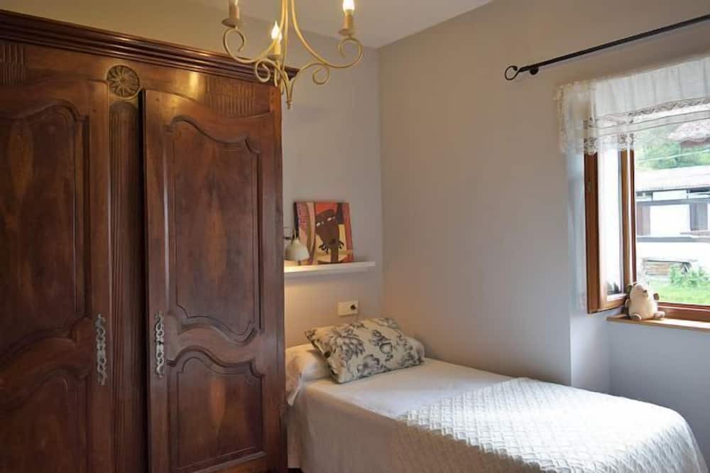 Photo of Bedroom in Zalain