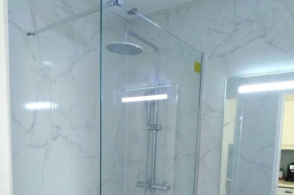 Photo of Bathroom in Ploemel