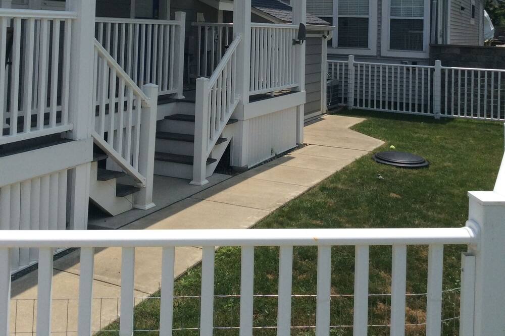 Photo of Outdoor in Fairfield Beach