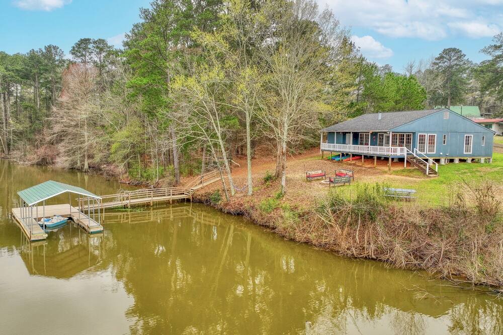 Photo of Outdoor in Milam