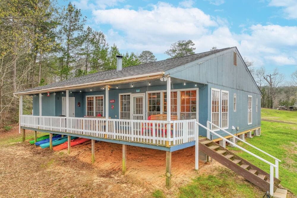 Photo of Outdoor in Milam