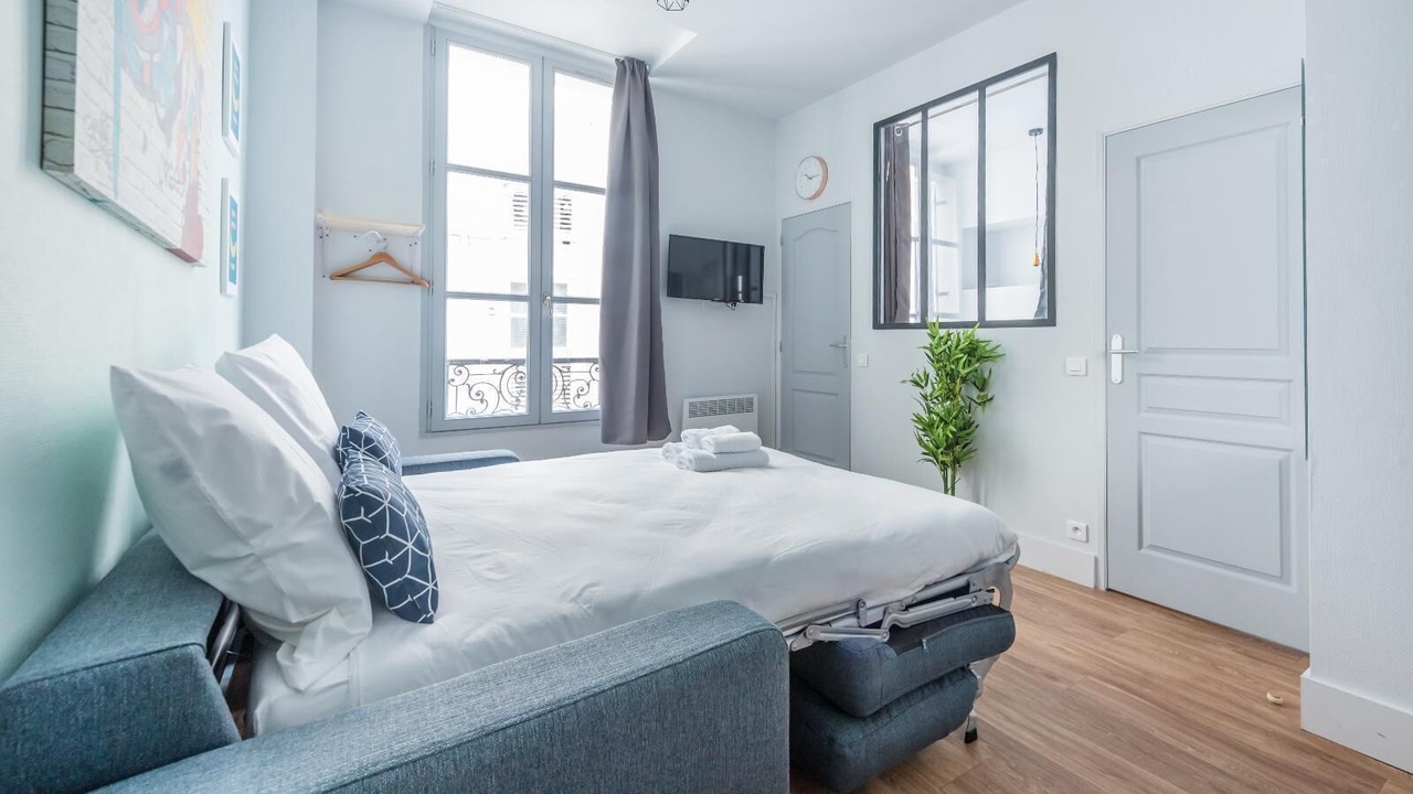 Photo of Bedroom in Saint-Merri