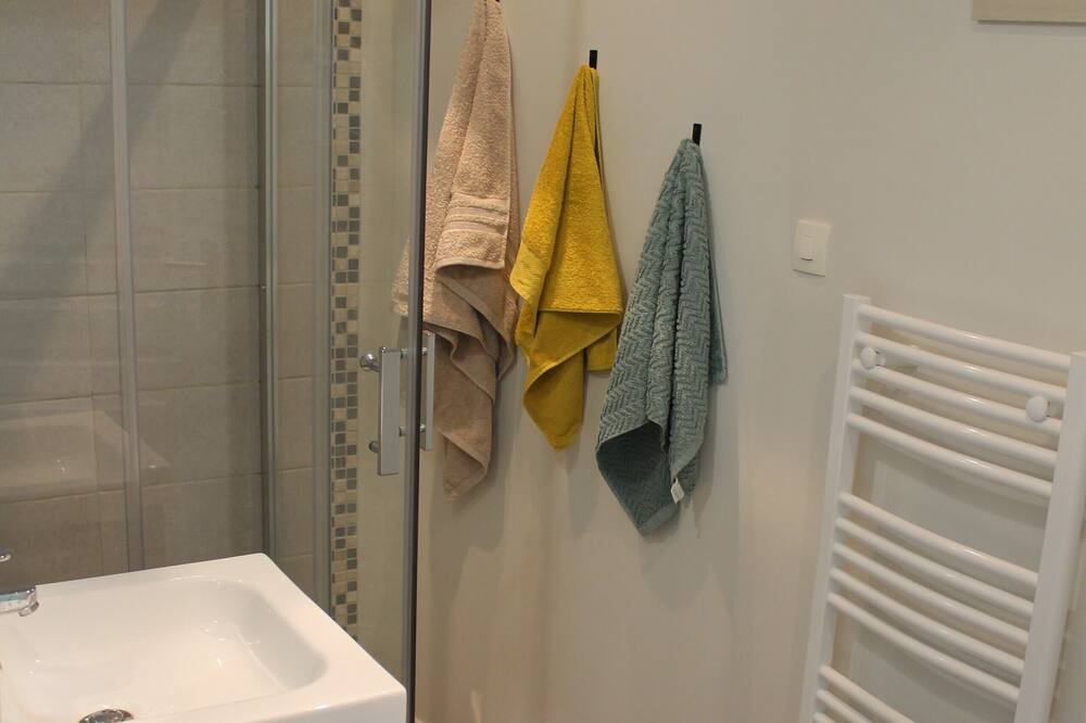 Photo of Bathroom in Montclar