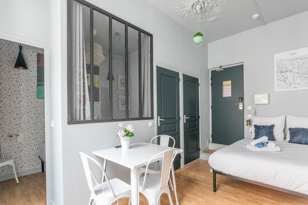 Photo of Bedroom in Madeleine