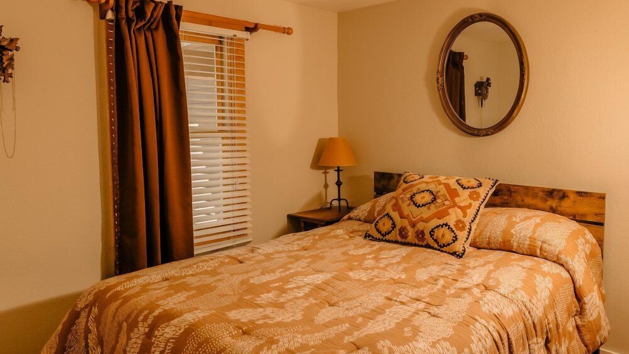 Photo of Bedroom in Buffalo