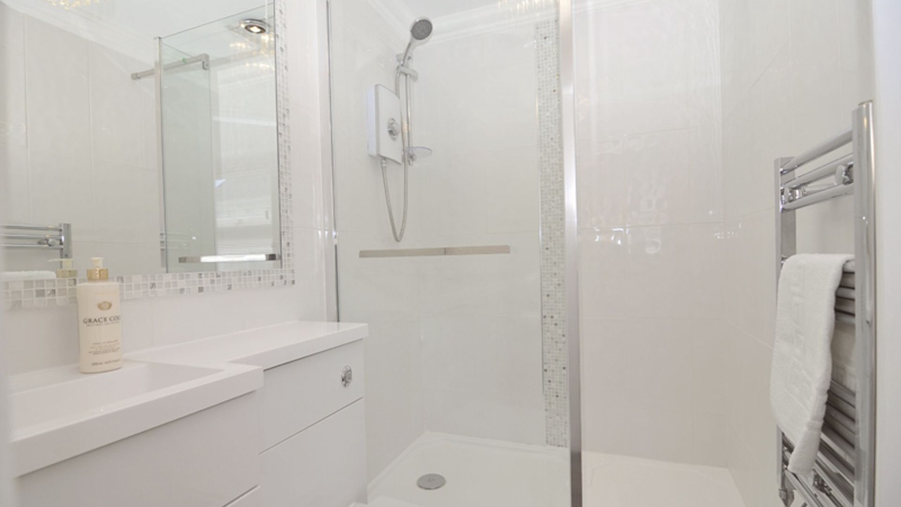 Photo of Bathroom in Lee-on-the-Solent