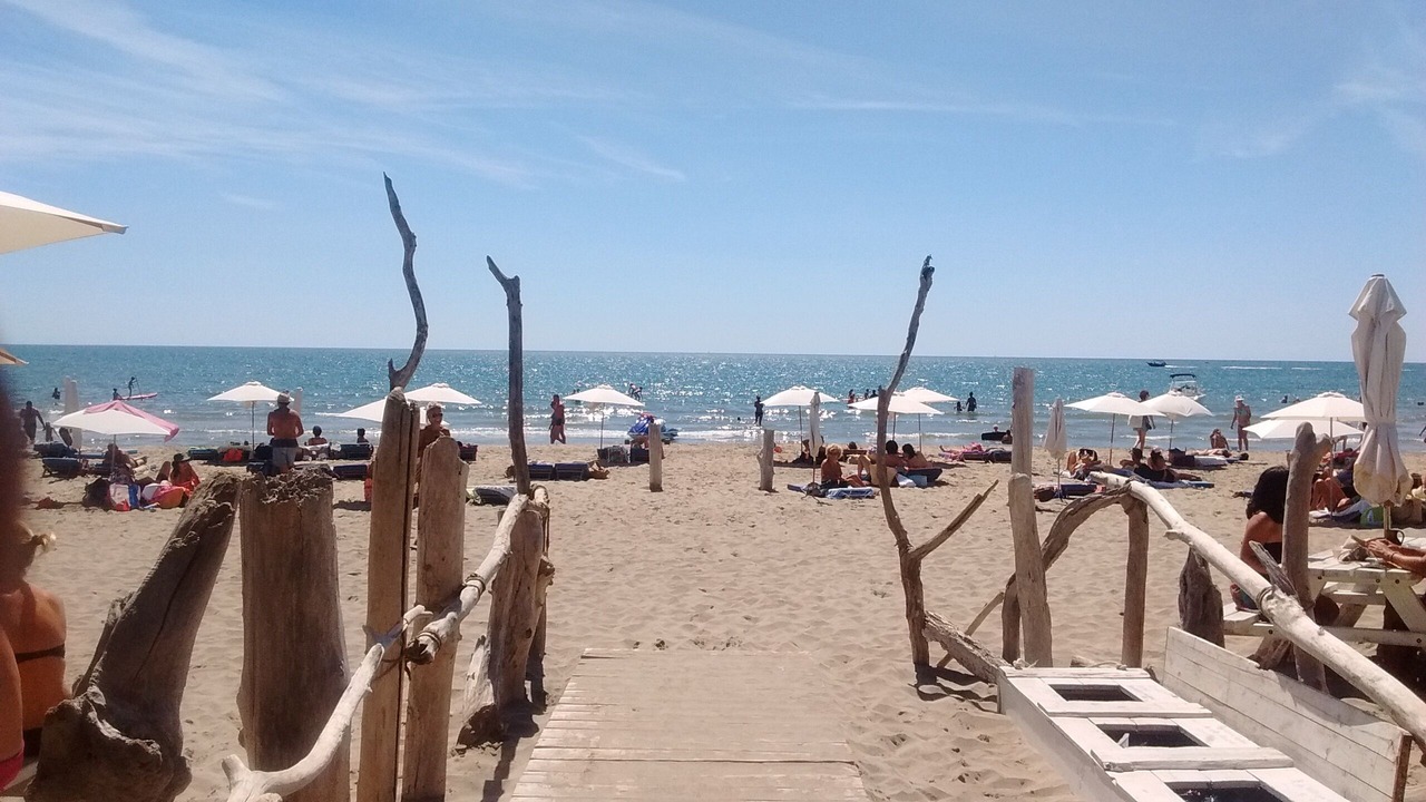 Photo of Others in Le Cres