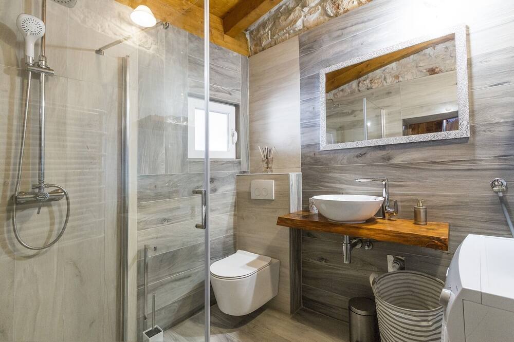 Photo of Bathroom in Jadreski