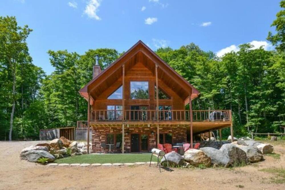 Photo of Outdoor in La Peche