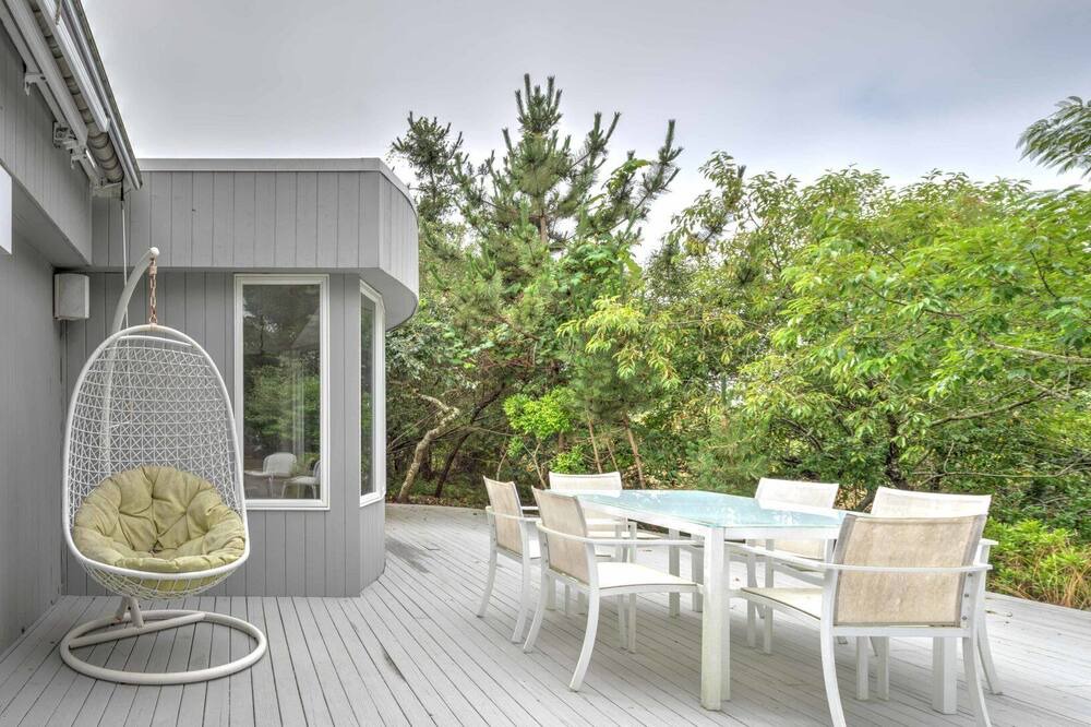 Photo of Patio Balcony in Beach Hampton