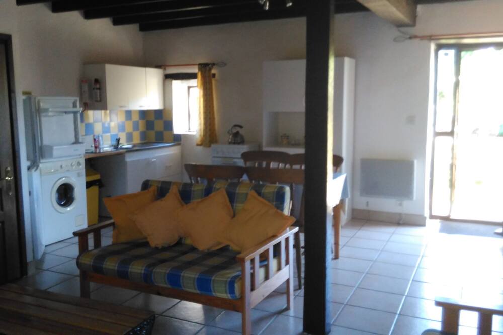 Photo of Livingroom in Madre