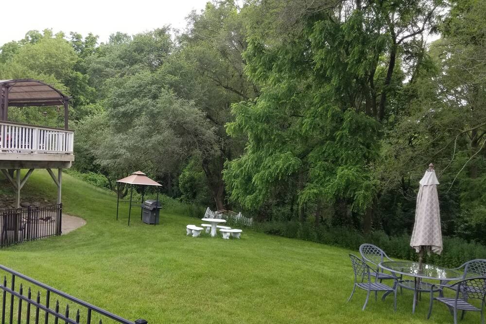 Photo of Outdoor in Rochester
