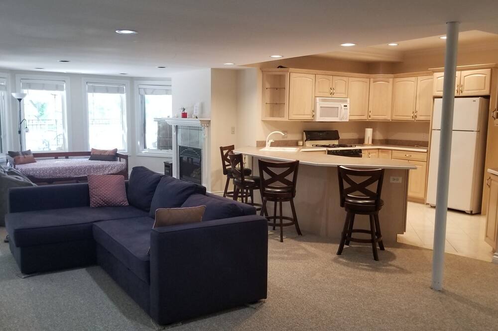Photo of Livingroom in Rochester