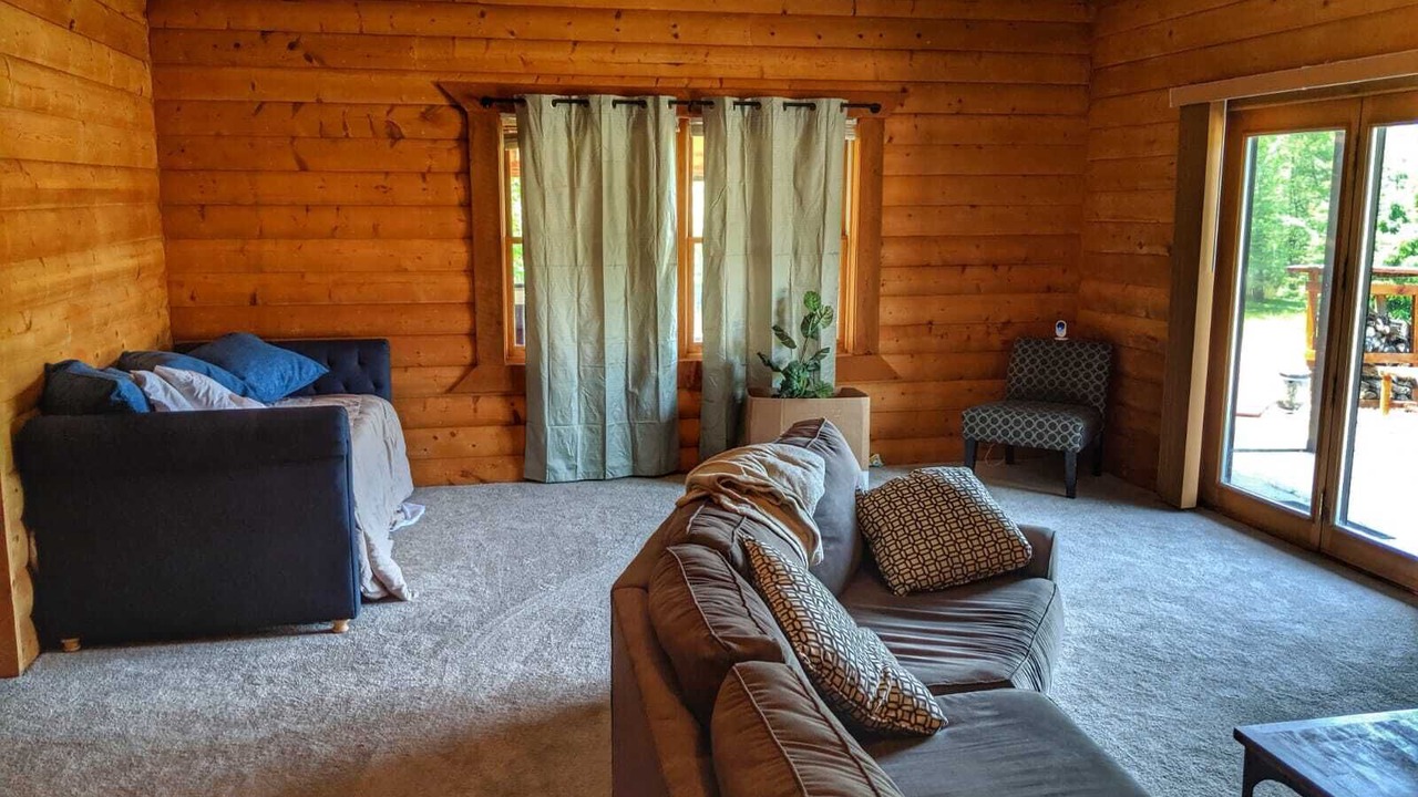 Photo of Livingroom in Paw Paw Lake