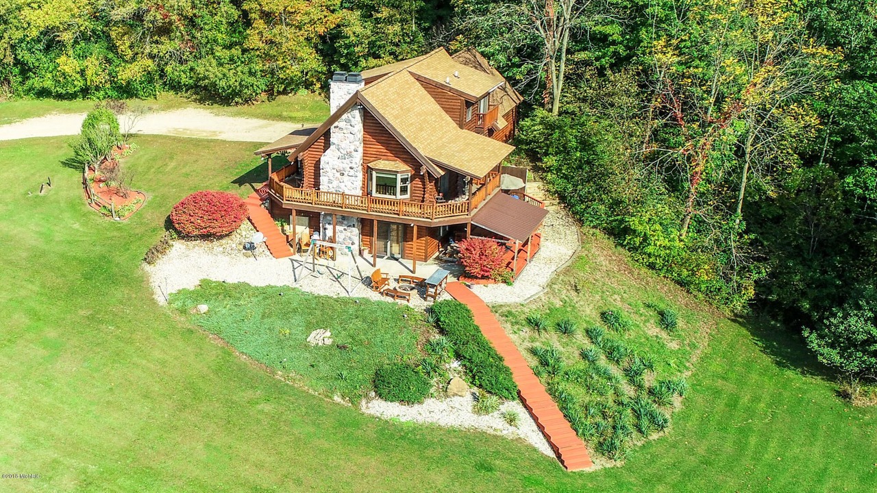 Photo of Outdoor in Paw Paw Lake