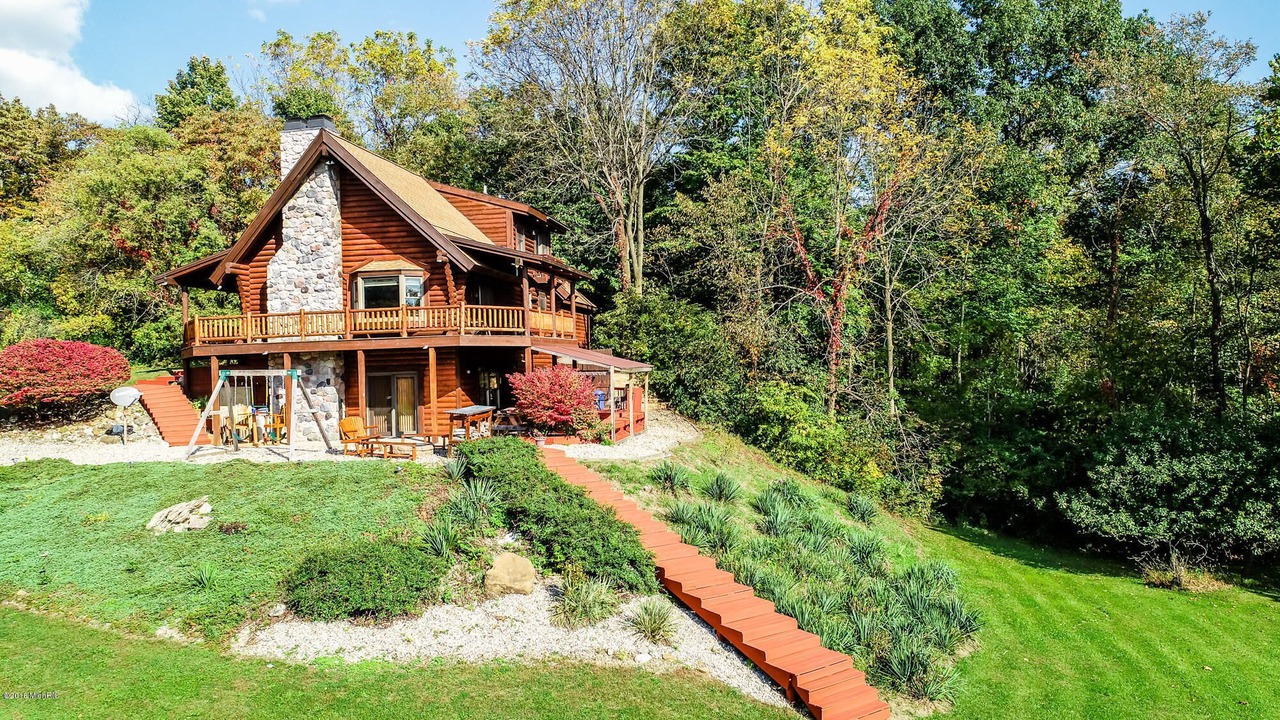 Photo of Outdoor in Paw Paw Lake