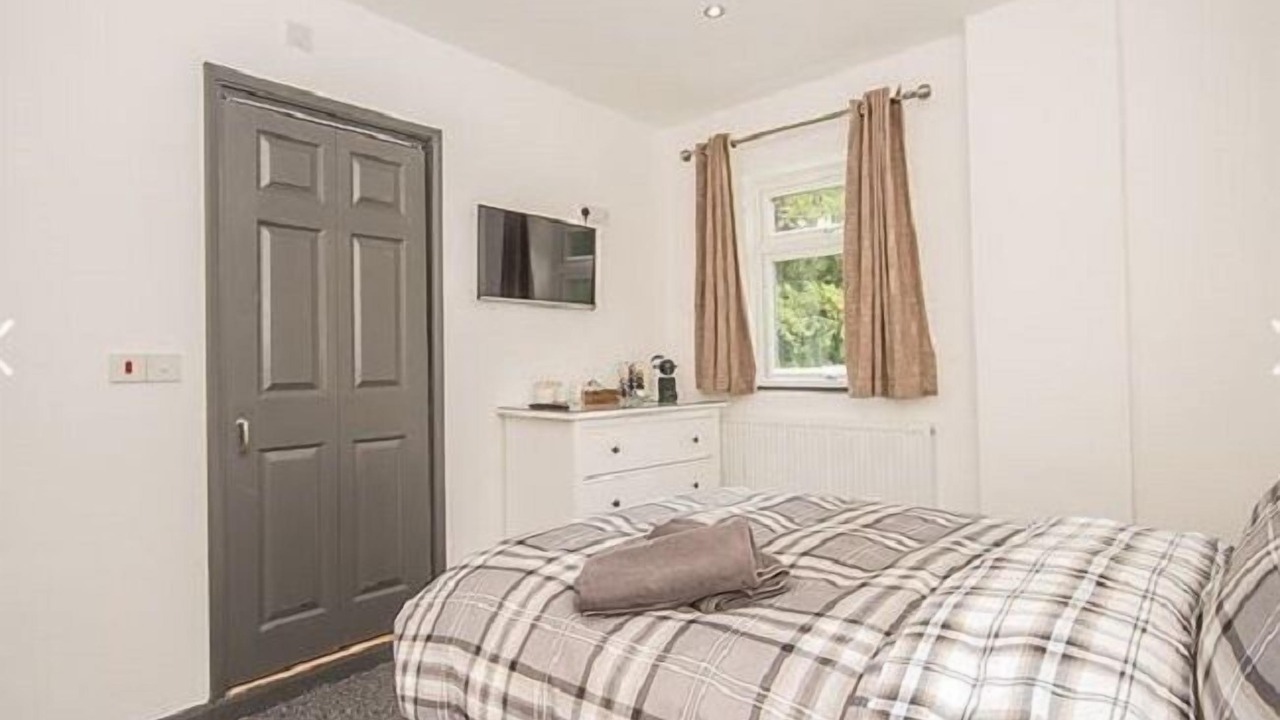 Photo of Bedroom in Tatenhill