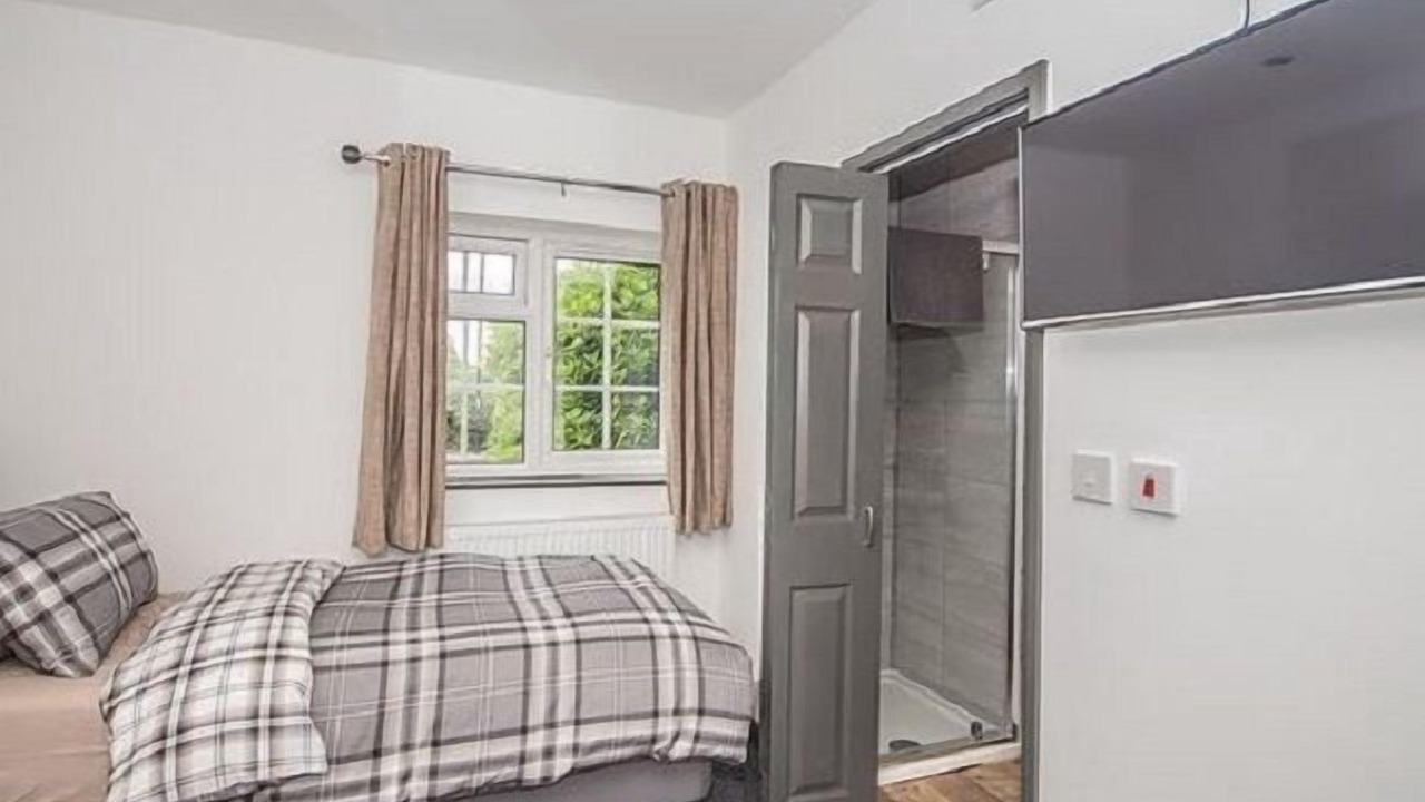 Photo of Bedroom in Tatenhill