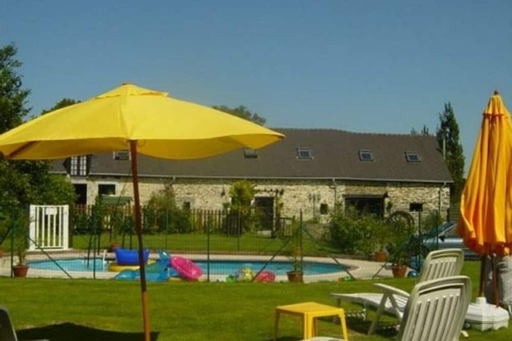 Photo of Outdoor in Madre