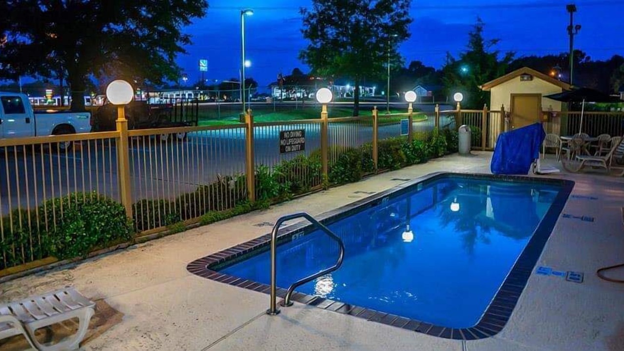 Photo of Outdoor in Carthage