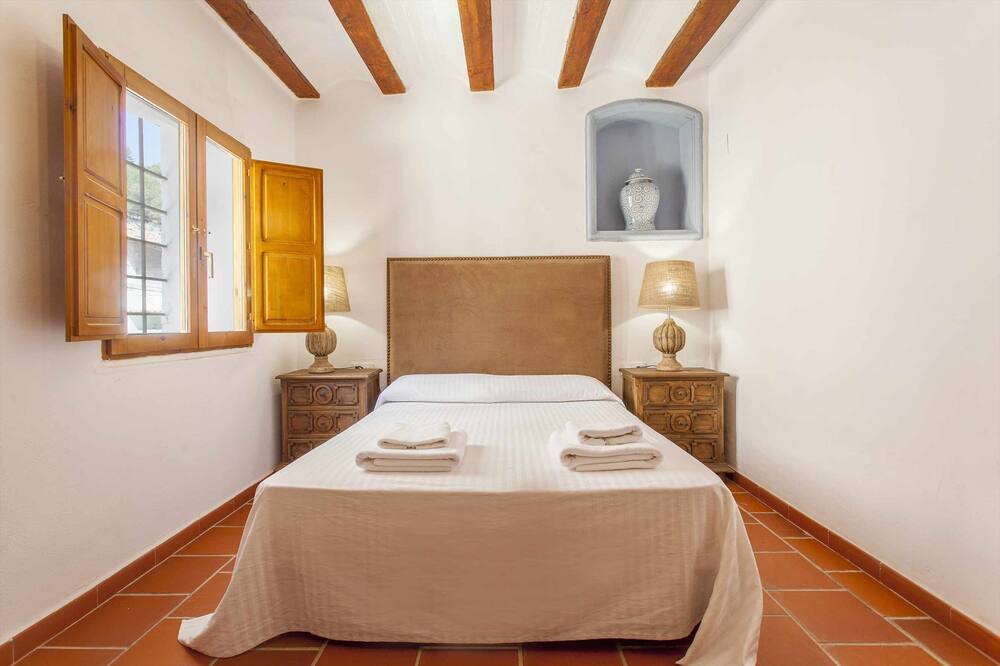 Photo of Bedroom in Alpuente