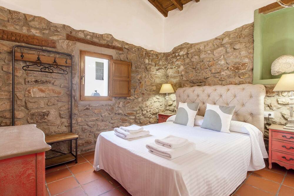 Photo of Bedroom in Alpuente