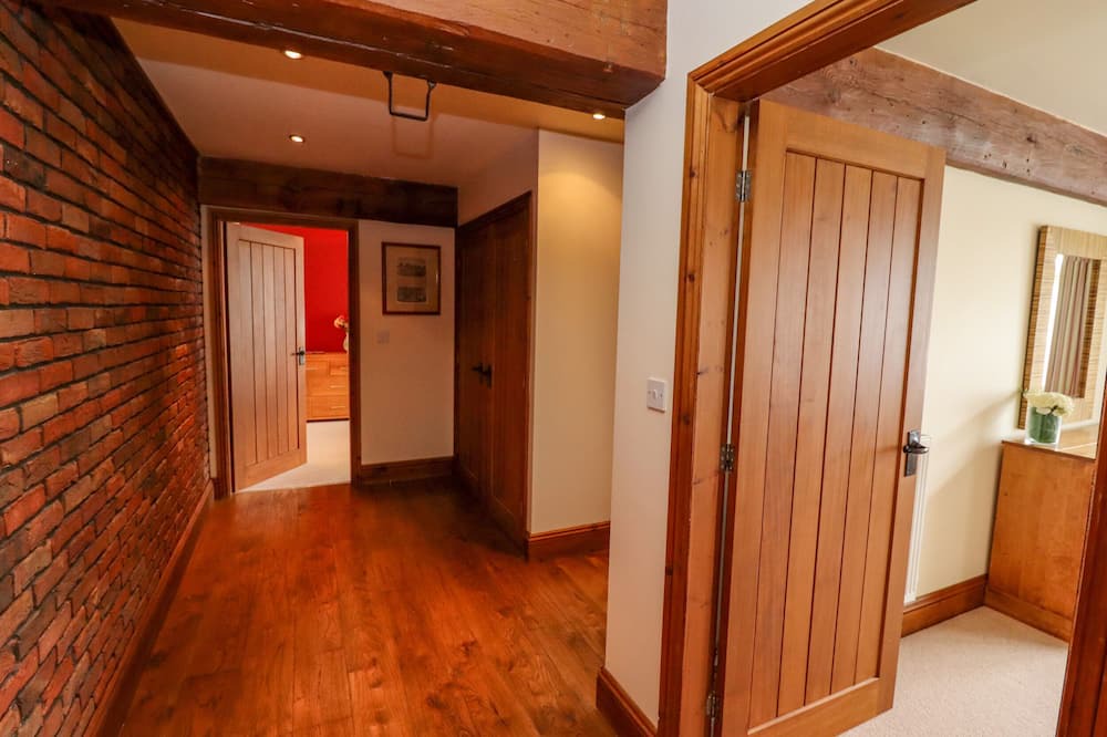 Photo of Bedroom in Thwing