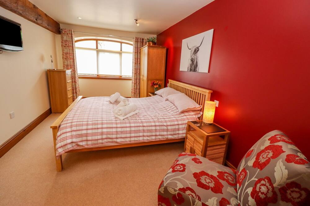 Photo of Bedroom in Thwing